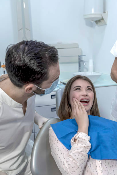 Best Broken or Chipped Tooth Repair in Coral Springs, FL